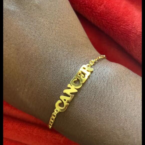 ⭐️10k Gold Constellation Nameplate Bracelet / Anklet Figaro Style Chain - Picture 1 of 16